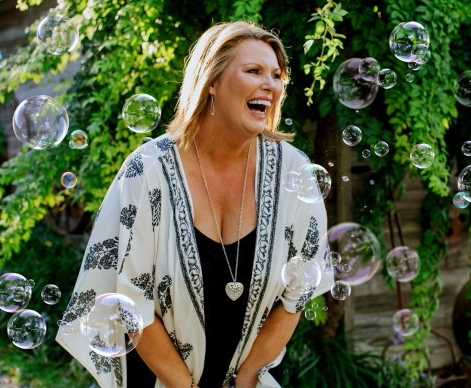 Lisa Newman Melbourne Wedding Celebrant